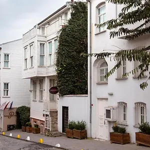 premist-boutique-hotel.istanbul-turkeyhotels.com/